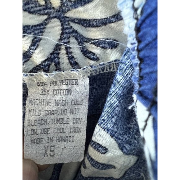 Island Wear Hawaiian Boys Shorts Floral Blue White Size XS - Picture 6 of 7